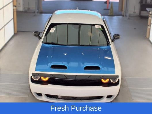 Used 2023 Dodge Challenger SRT Hellcat RWD image 2