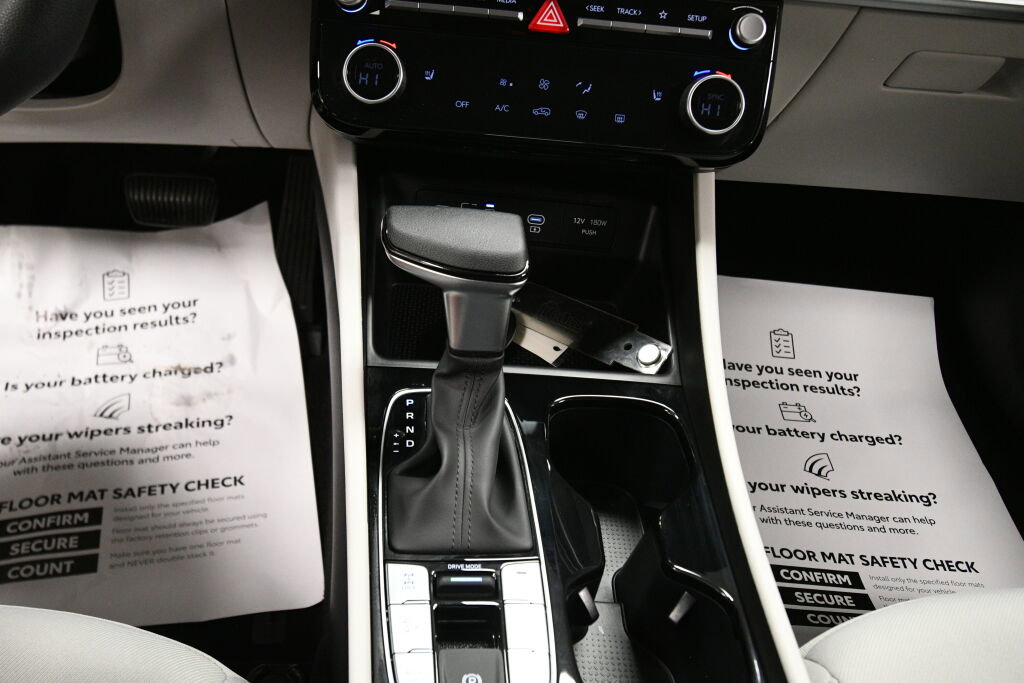 Used 2026 Hyundai Tucson SEL image 17