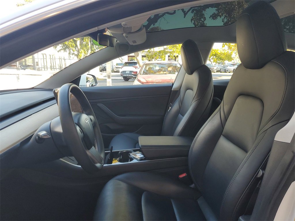Used 2020 Tesla Model 3 Long Range image 15