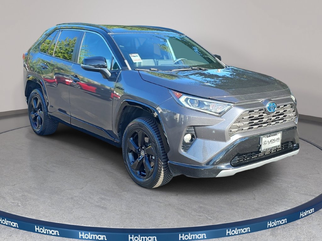 Used 2021 Toyota RAV4 XSE AWD/4WD image 4