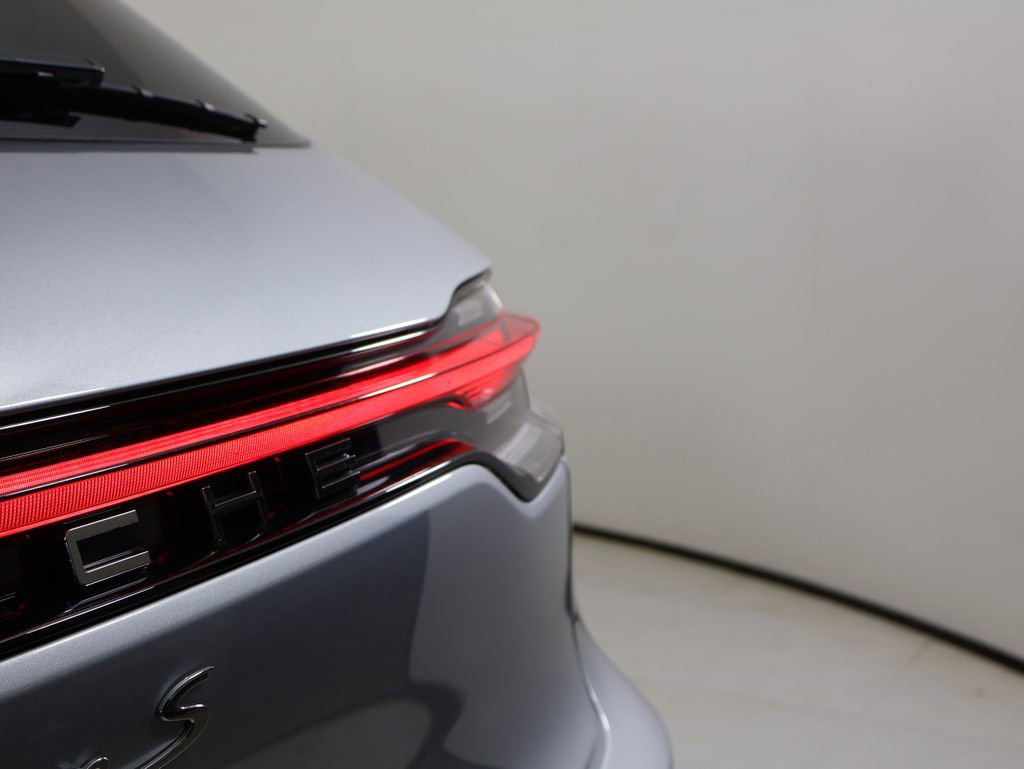 New 2026 Porsche Macan S AWD/4WD image 11