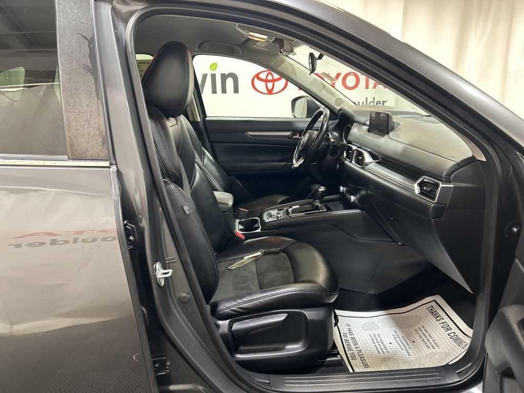 Used 2019 MAZDA CX-5 Touring FWD image 11