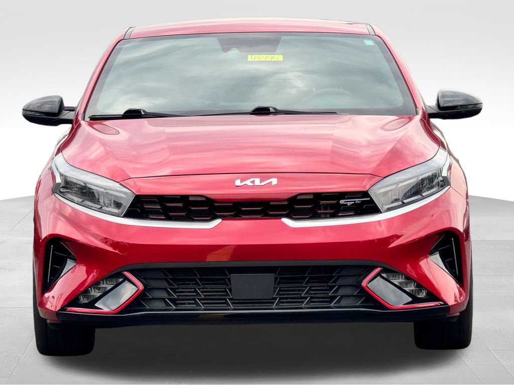 Used 2022 Kia Forte GT w/ GT Technology Package FWD image 2