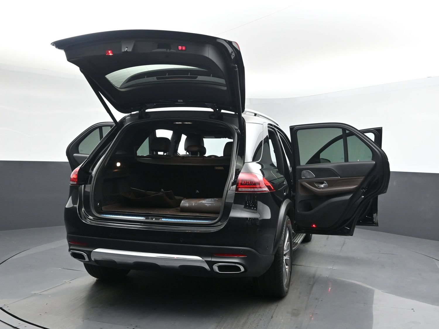 Used 2021 Mercedes-Benz GLE 350 4MATIC image 27