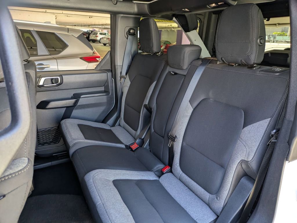 Used 2025 Ford Bronco Big Bend AWD/4WD image 24