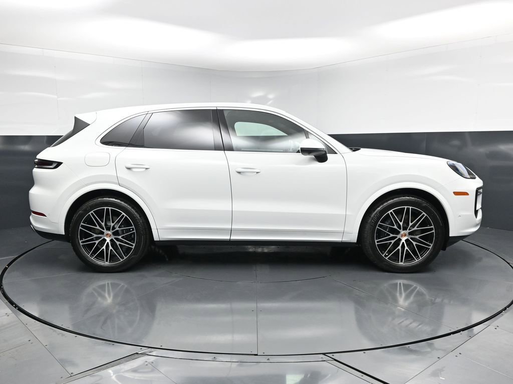 New 2026 Porsche Cayenne AWD/4WD image 10