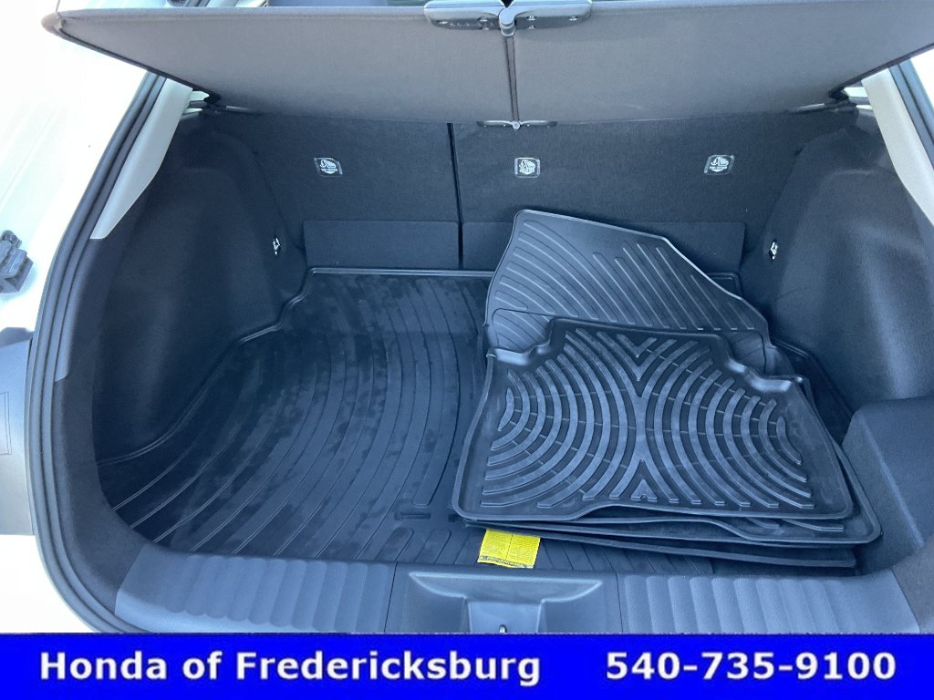 Used 2026 Toyota Prius LE FWD image 20