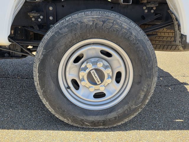 Used 2022 Ford F250 XL w/ Power Equipment Group image 29