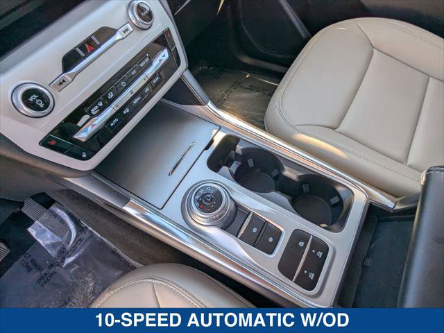 Certified 2023 Ford Explorer XLT w/ Equipment Group 202A image 18