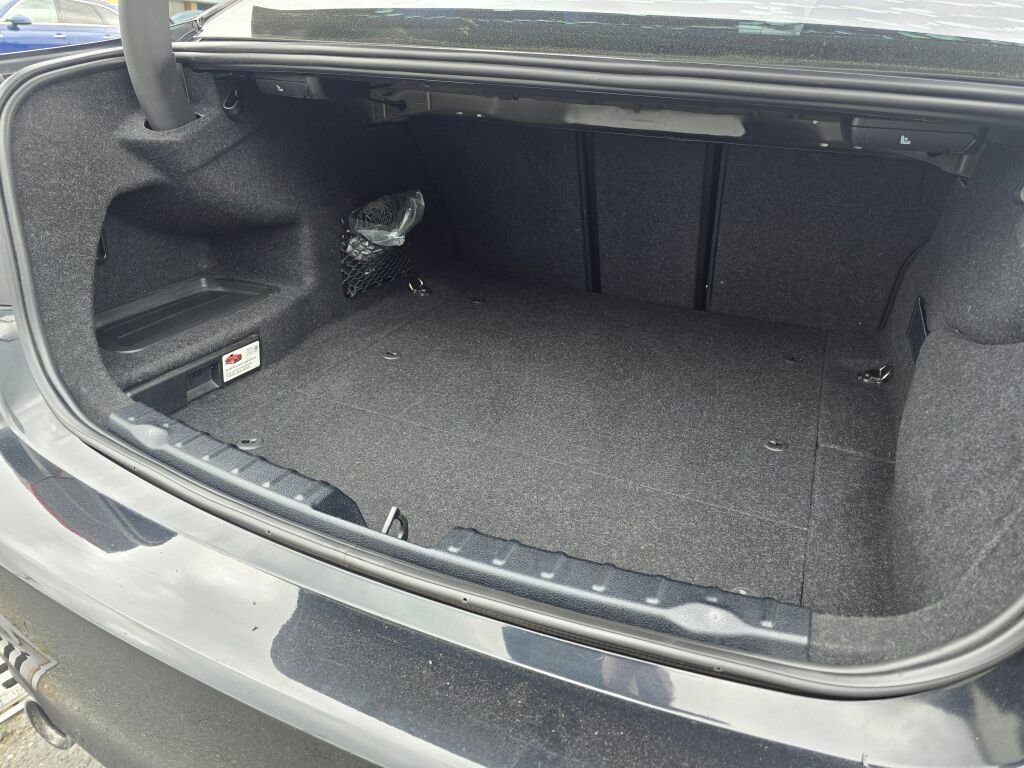 Used 2014 BMW ActiveHybrid 3 RWD image 16