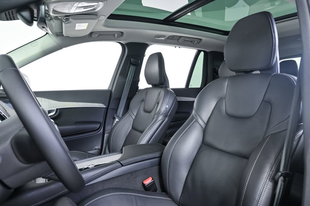 Certified 2024 Volvo XC90 B6 Ultimate AWD/4WD image 7