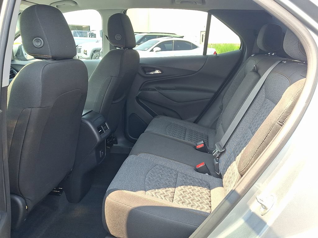 Certified 2024 Chevrolet Equinox LT w/ LPO, Floor Liner Package FWD image 10