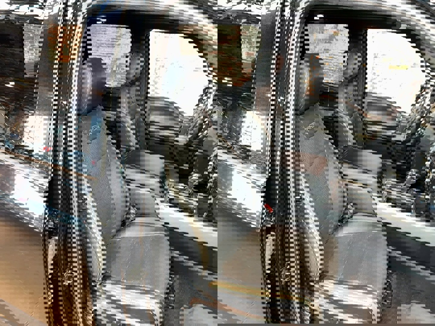 Used 2018 Ford F150 Raptor w/ Equipment Group 802A Luxury image 98