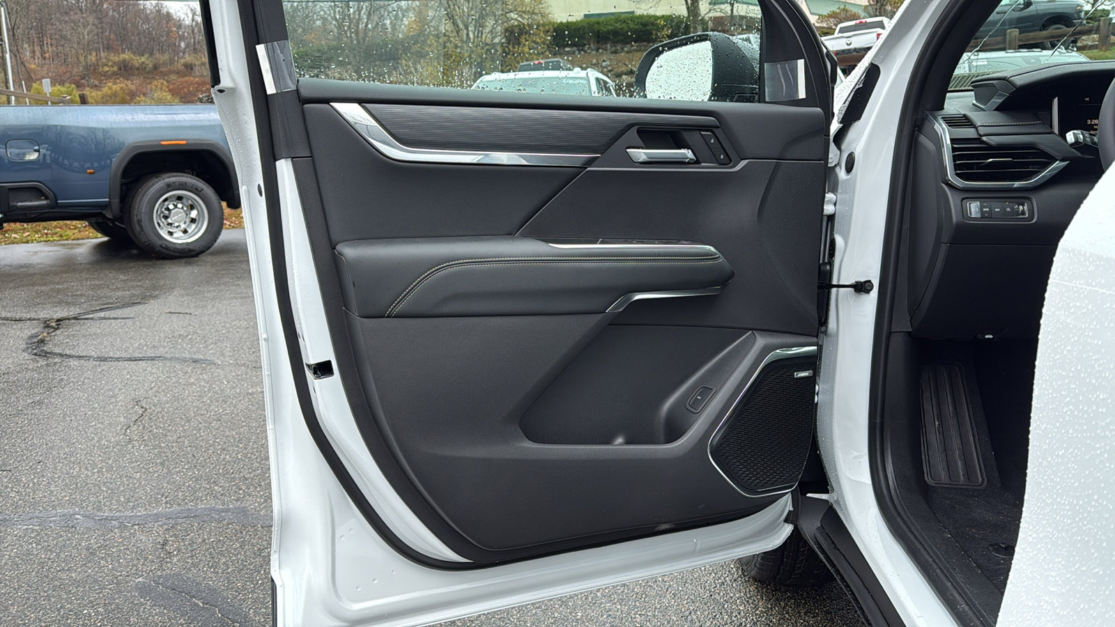 New 2026 GMC Acadia Elevation w/ Black Edition image 6