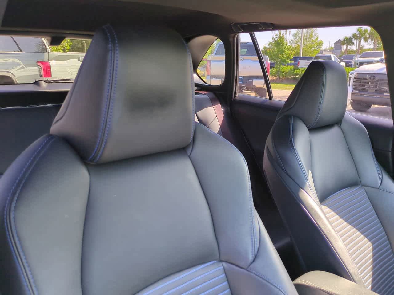 Used 2019 Toyota RAV4 XSE AWD/4WD image 7