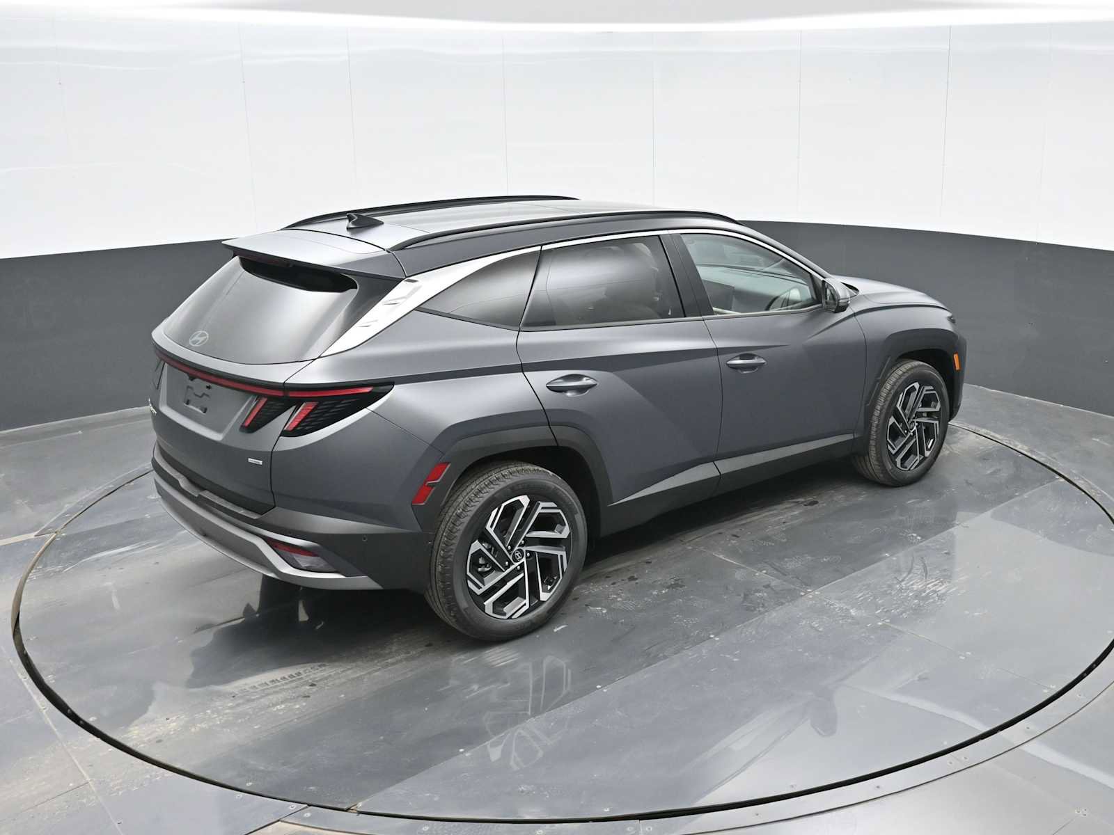 New 2026 Hyundai Tucson Limited image 29