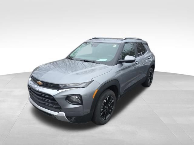Used 2023 Chevrolet TrailBlazer LT w/ Convenience Package image 2