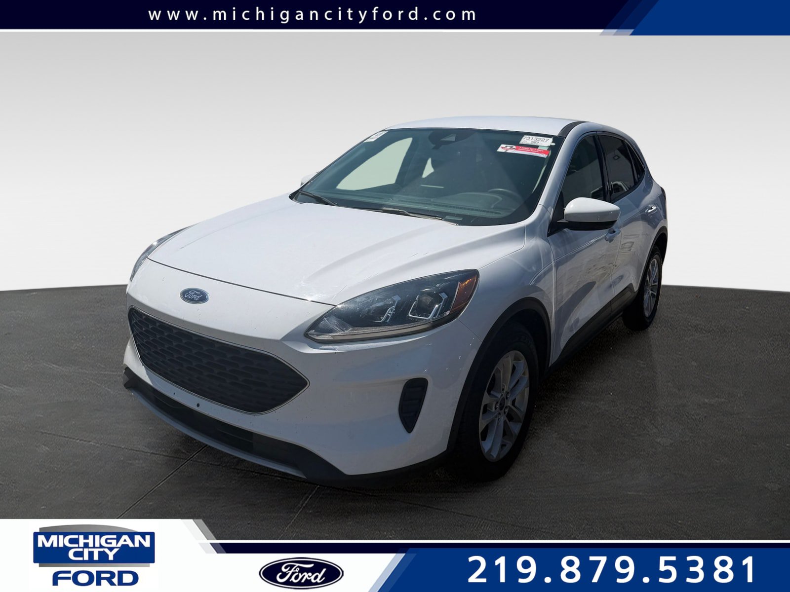 Used 2021 Ford Escape SE FWD image 1