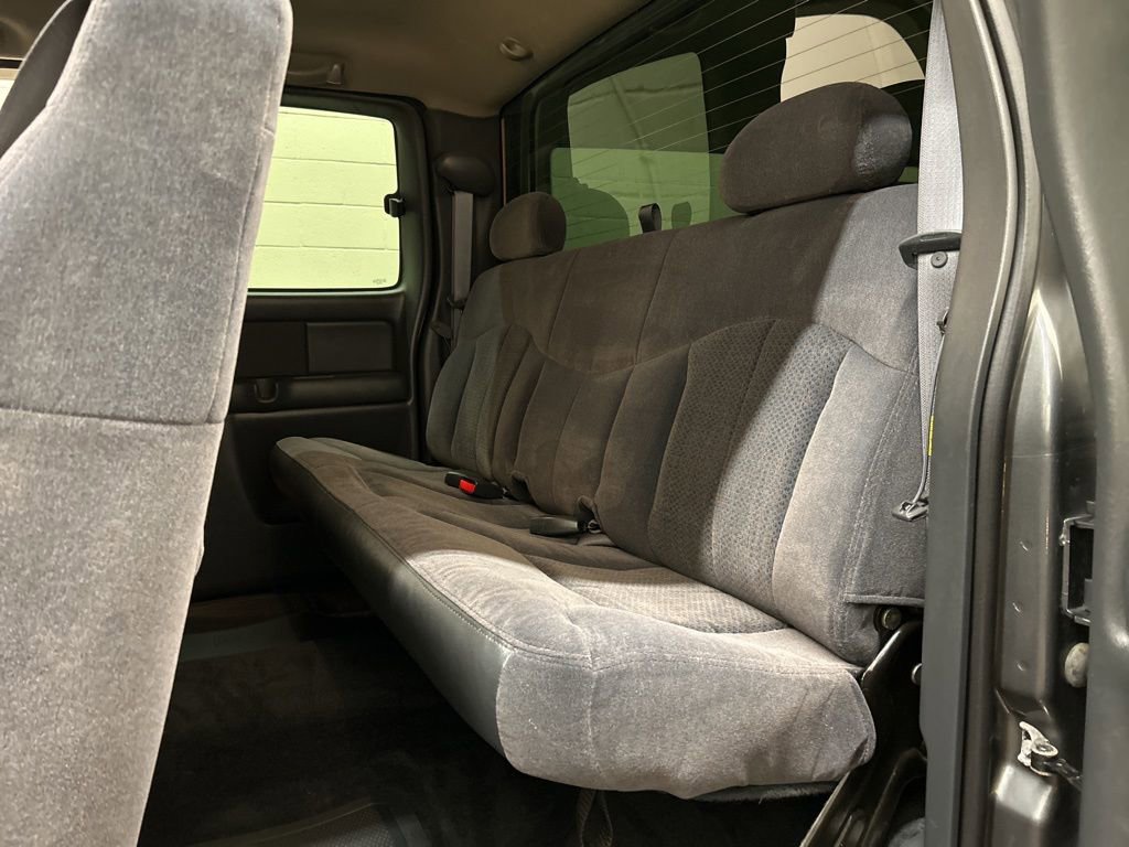 Used 2002 Chevrolet Silverado 1500 LS w/ Heavy Duty Suspension Pkg image 8