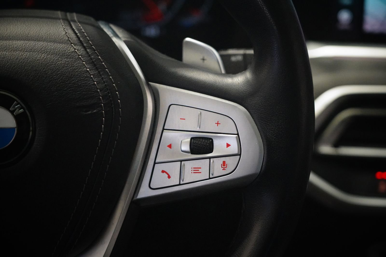 Used 2020 BMW X7 xDrive40i w/ Premium Package image 18