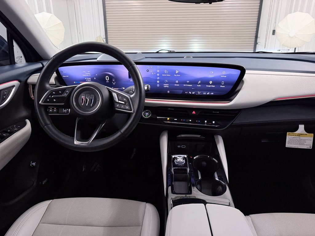 Used 2024 Buick Envision Avenir AWD/4WD image 31