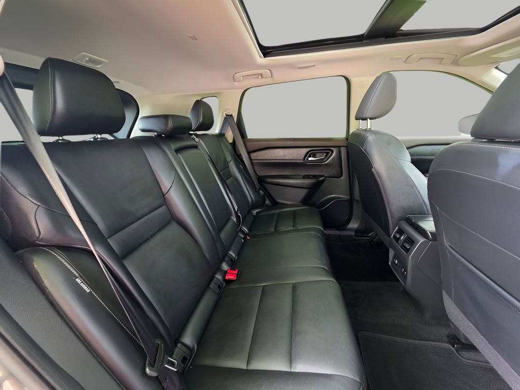 Used 2023 Nissan Rogue SL w/ SL Premium Package AWD/4WD image 8