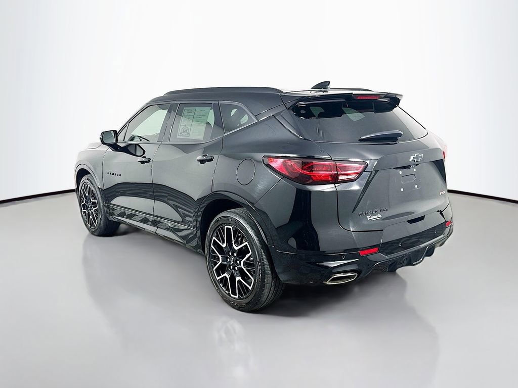 Used 2023 Chevrolet Blazer RS w/ Driver Confidence II Package image 5
