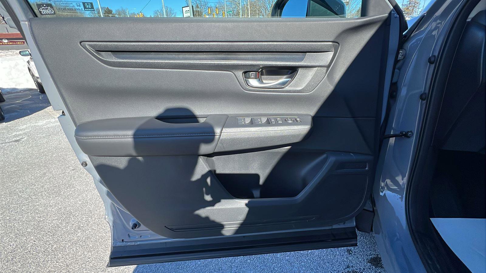 Certified 2025 Honda CR-V LX image 20