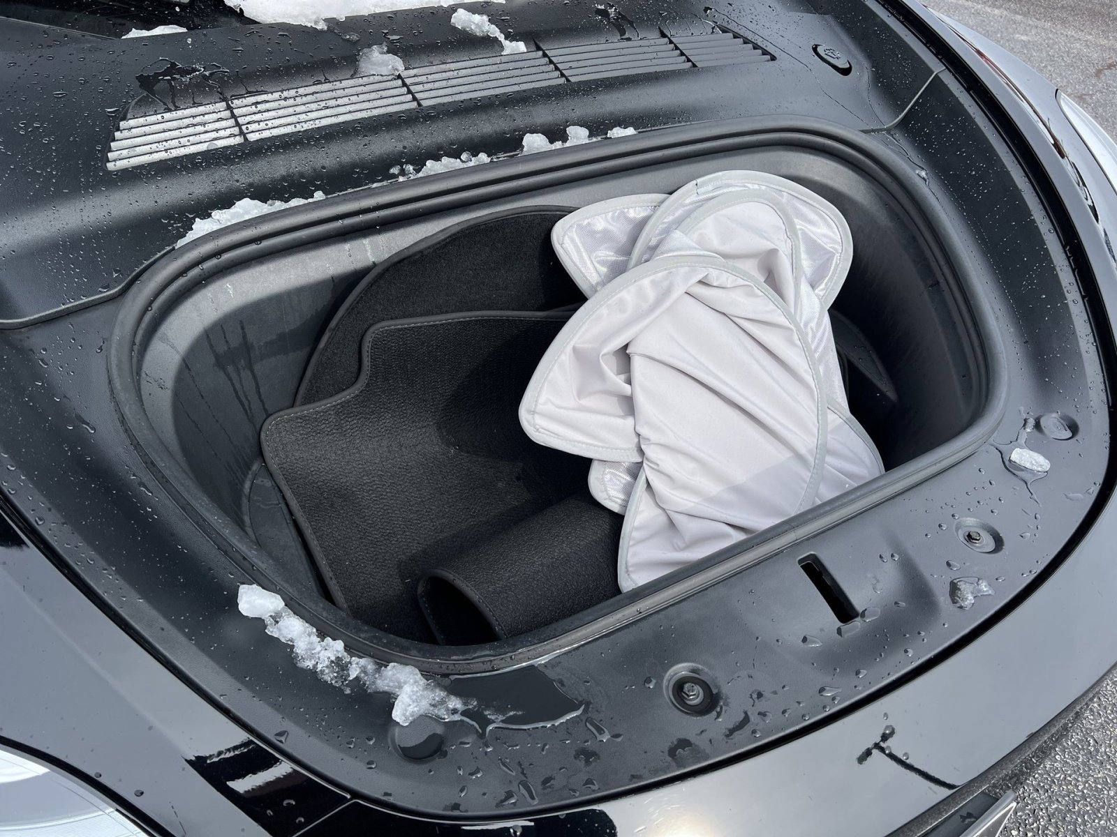 Used 2022 Tesla Model Y Long Range image 28