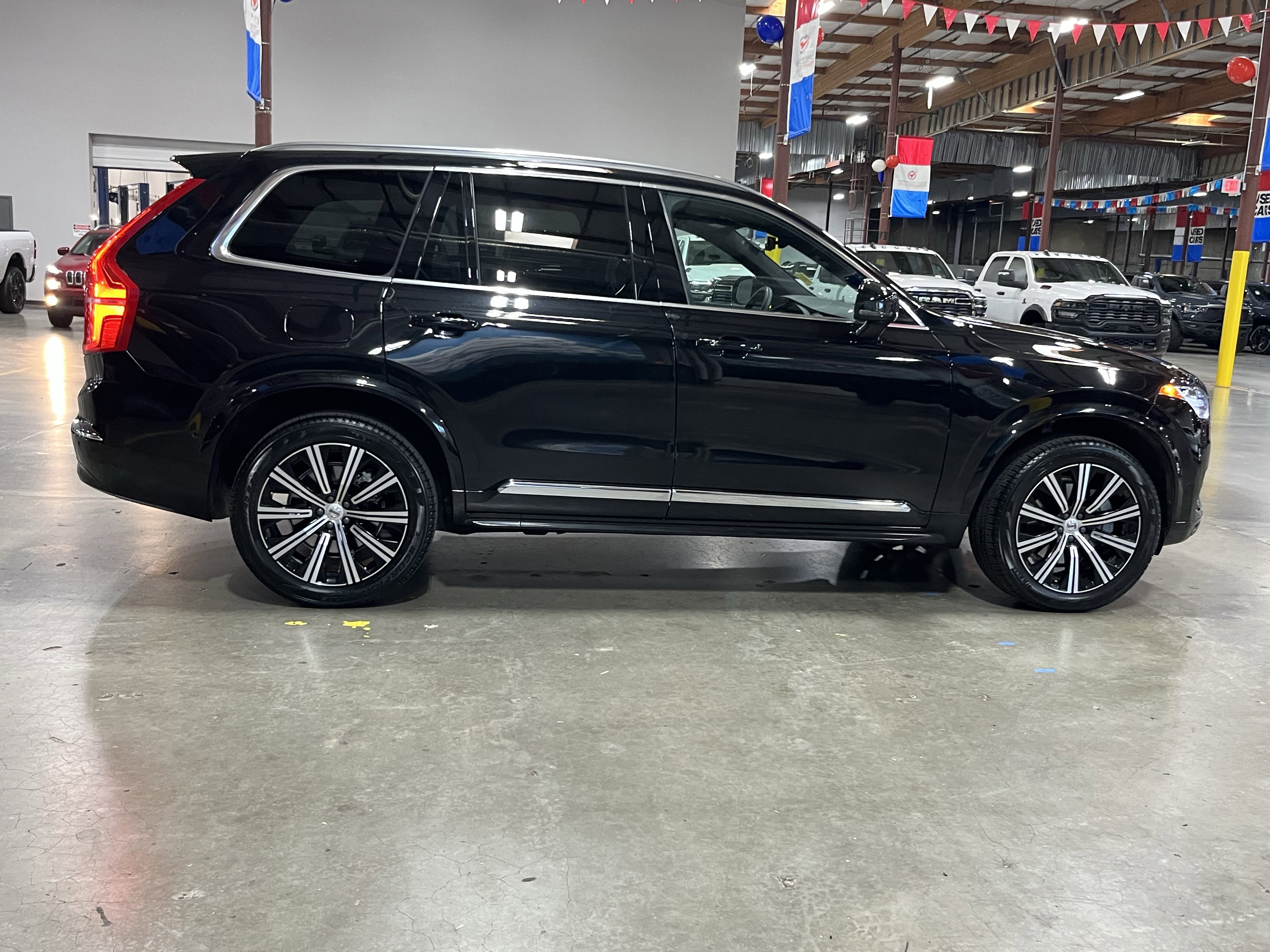 Used 2024 Volvo XC90 B6 Plus AWD/4WD image 6