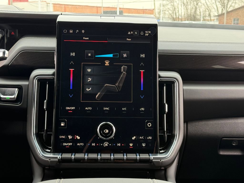 New 2026 GMC Yukon Elevation image 28