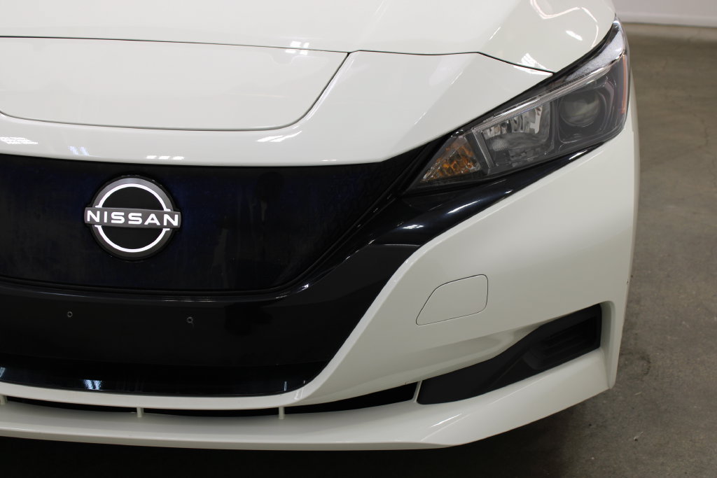 Used 2025 Nissan Leaf S FWD image 8