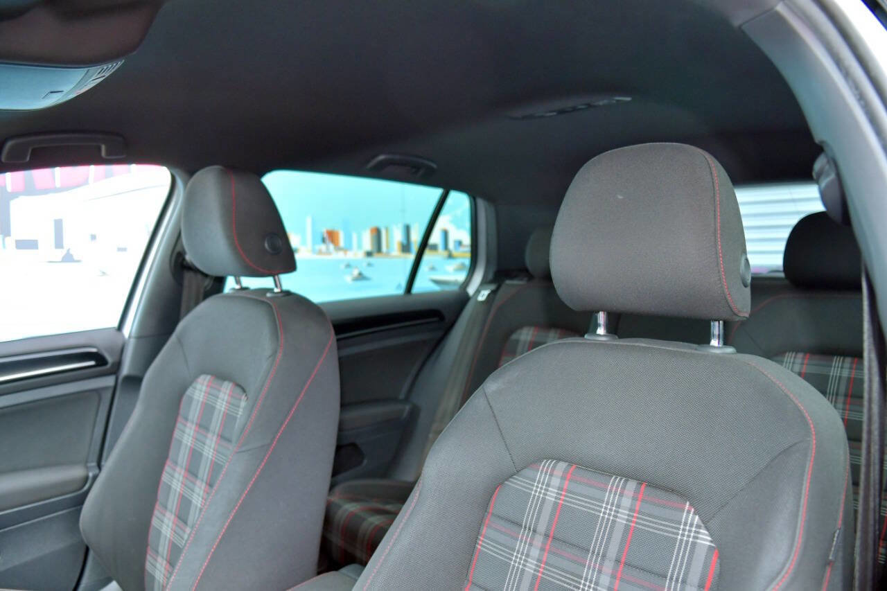 Used 2017 Volkswagen GTI S FWD image 17