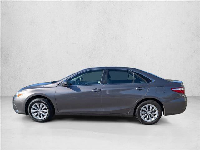 Used 2017 Toyota Camry LE image 9