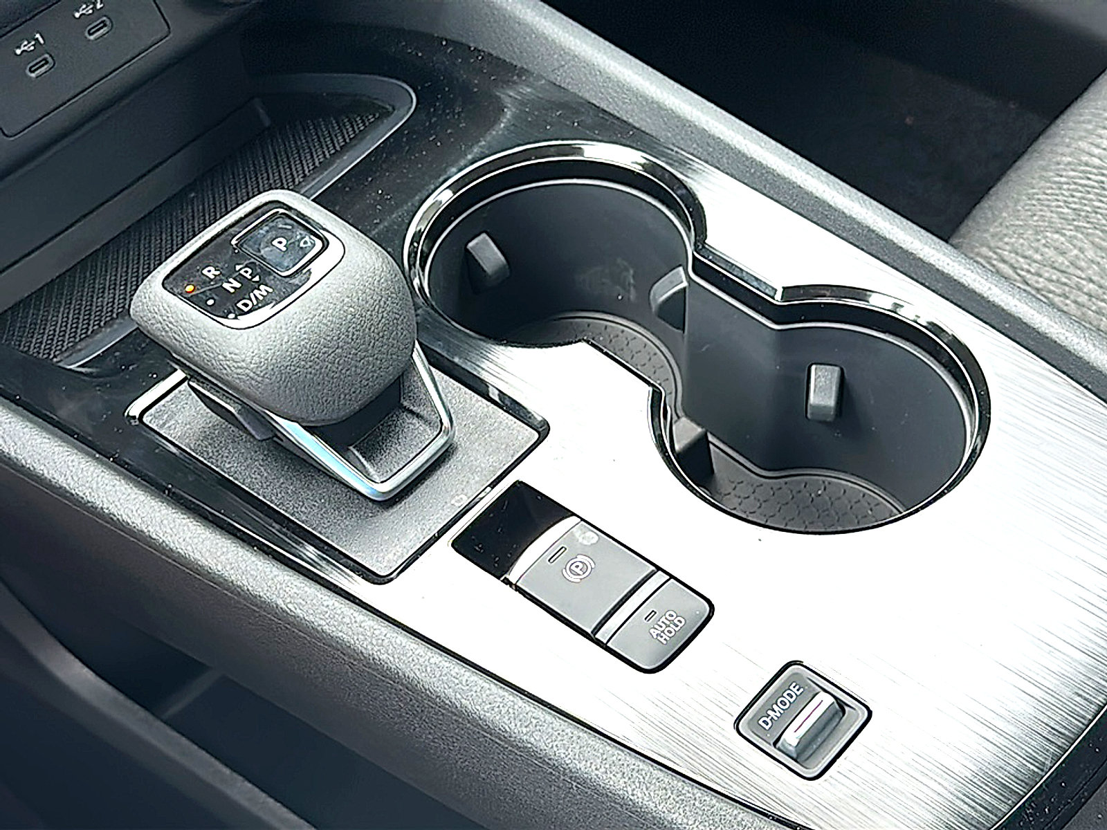 New 2026 Nissan Rogue SV FWD image 24