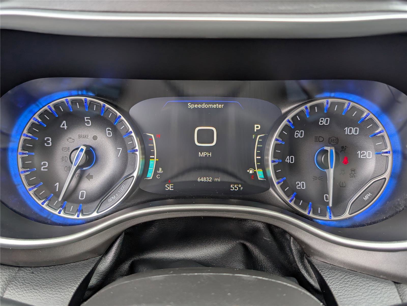 Used 2024 Chrysler Pacifica Touring-L image 29