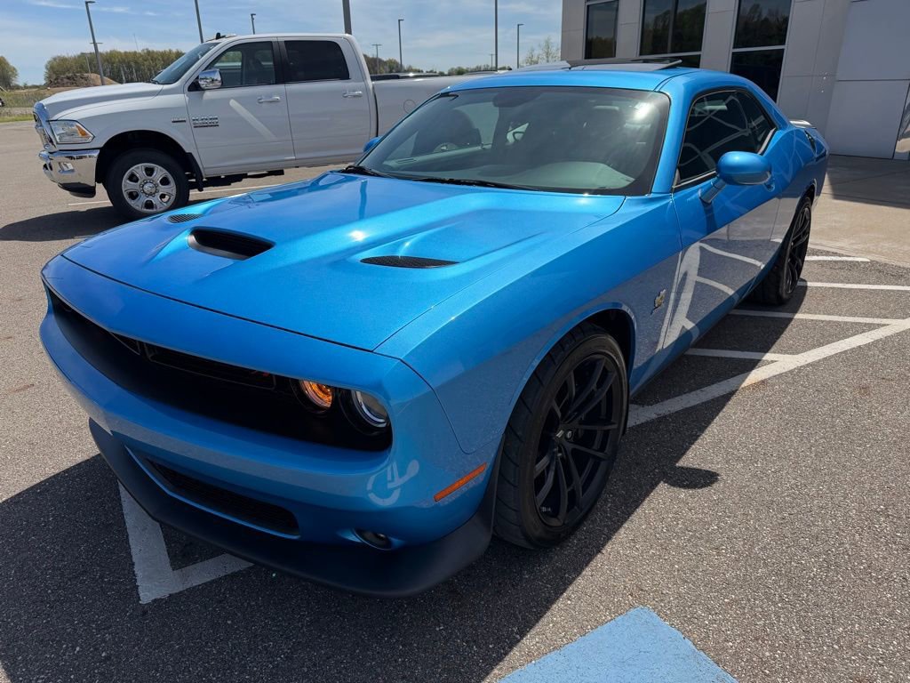 Used 2023 Dodge Challenger R/T Scat Pack RWD image 8