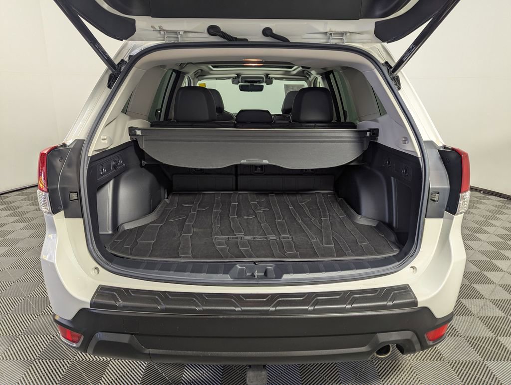 Used 2020 Subaru Forester Limited image 83
