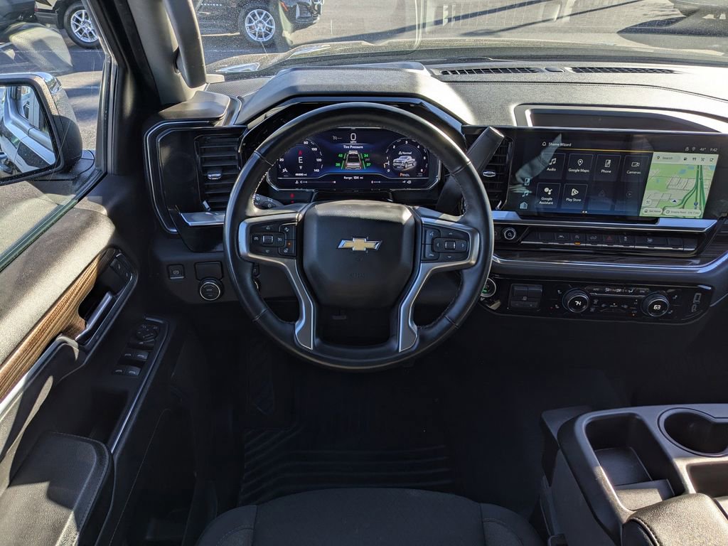 Used 2025 Chevrolet Silverado 1500 LT image 17