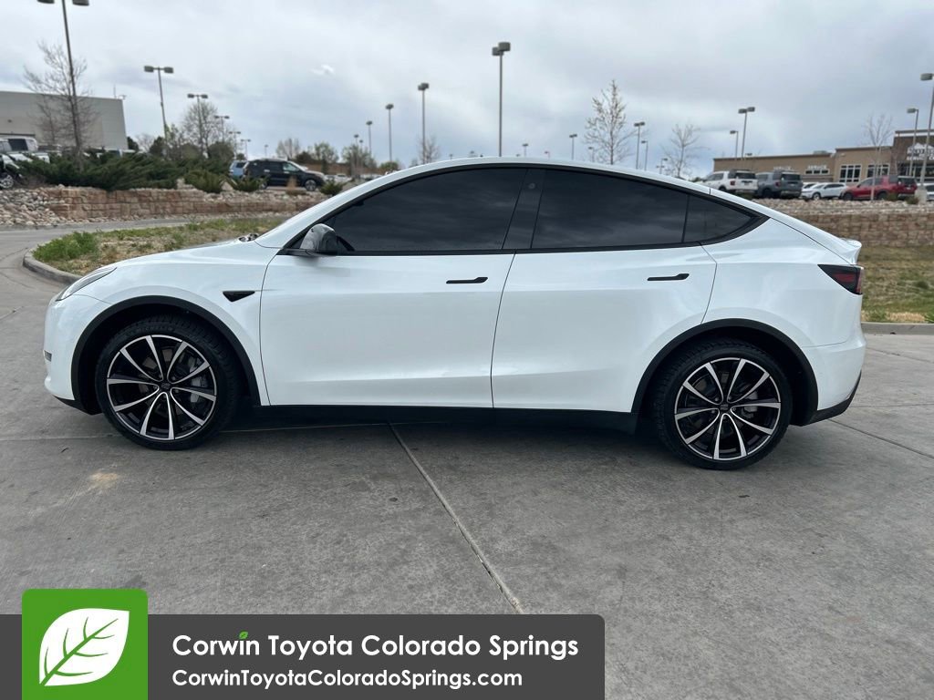 Used 2021 Tesla Model Y Long Range image 4