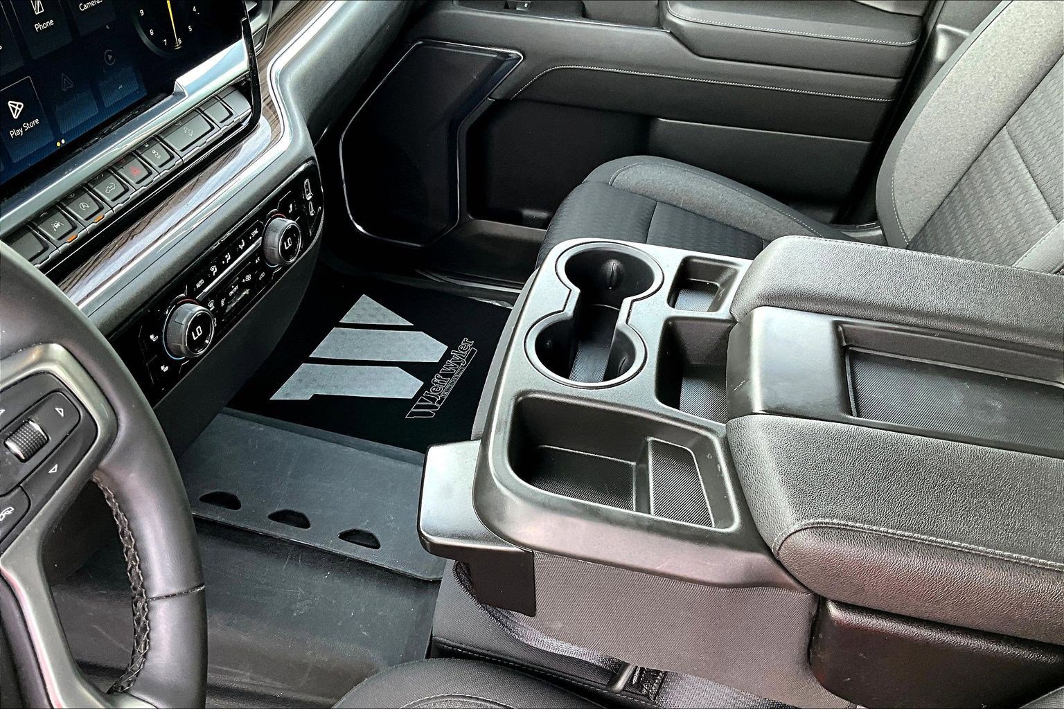 Used 2023 Chevrolet Silverado 1500 LT Trail Boss AWD/4WD image 18