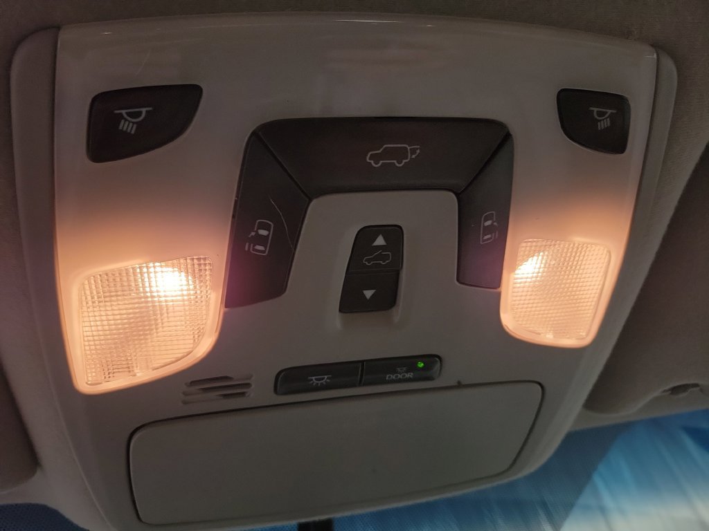 Used 2013 Toyota Sienna XLE FWD image 22