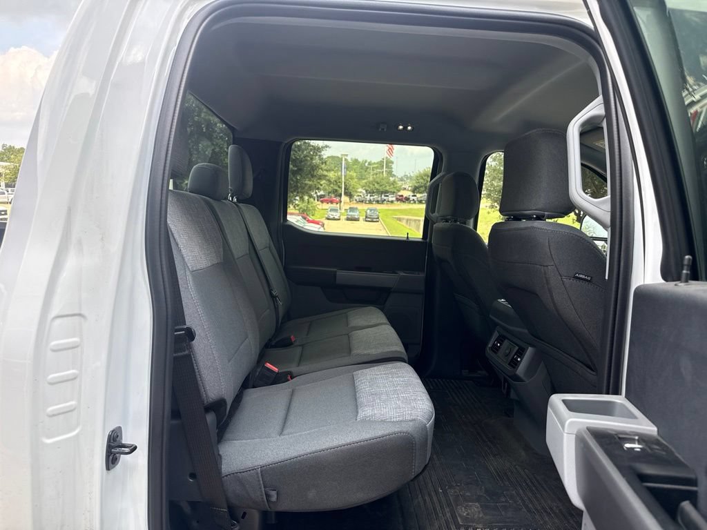 Used 2025 Ford F250 XLT w/ Tremor Off-Road Package AWD/4WD image 11