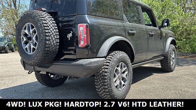 New 2025 Ford Bronco Badlands image 13