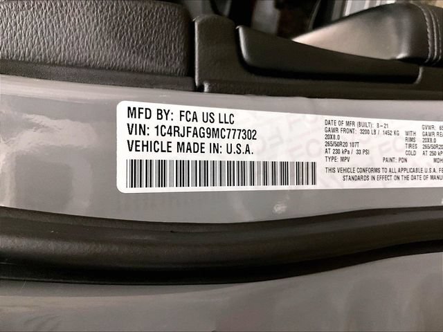 Used 2021 Jeep Grand Cherokee Laredo X AWD/4WD image 32