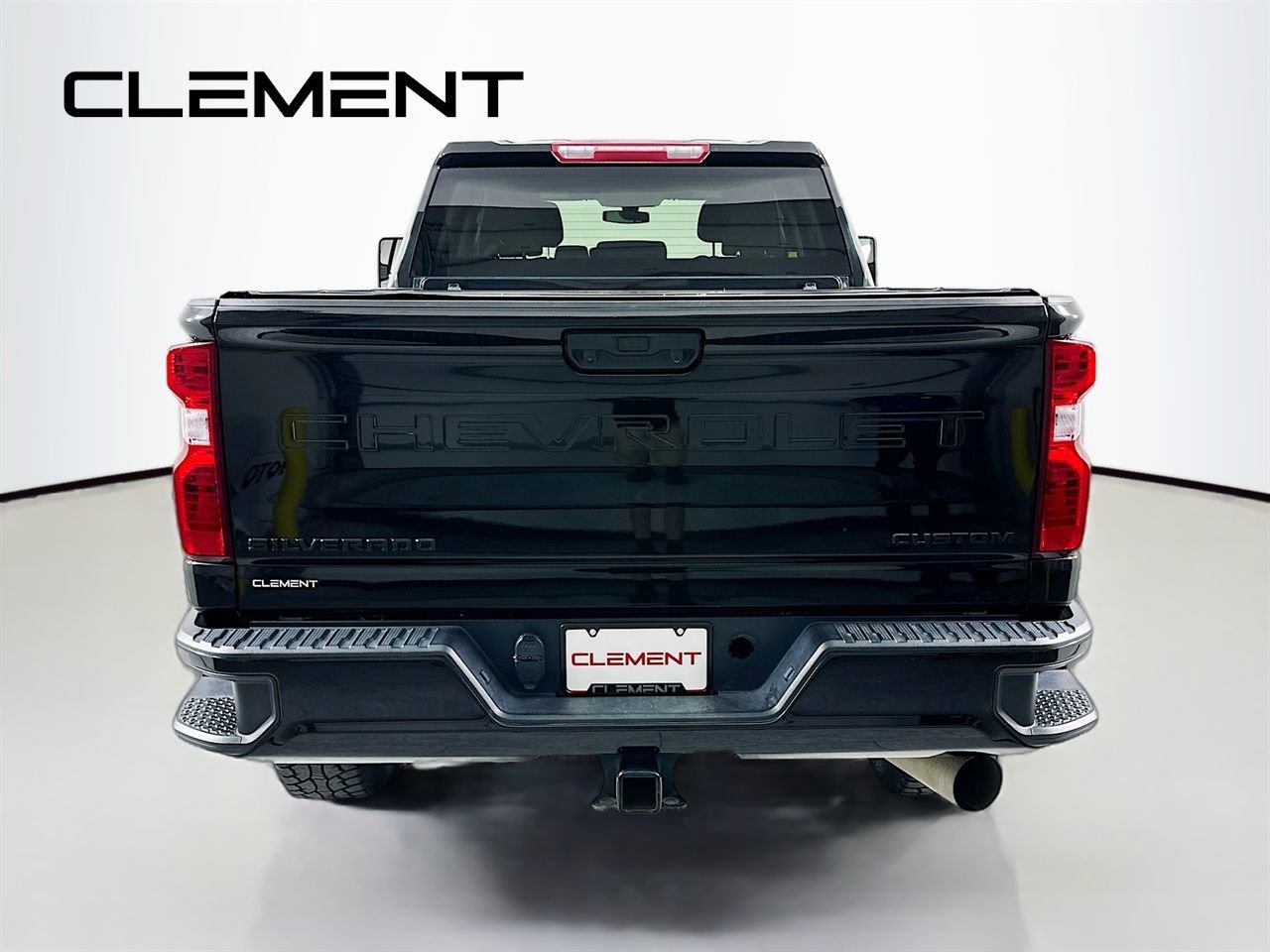 Used 2022 Chevrolet Silverado 2500 Custom w/ Custom Convenience Package AWD/4WD image 8