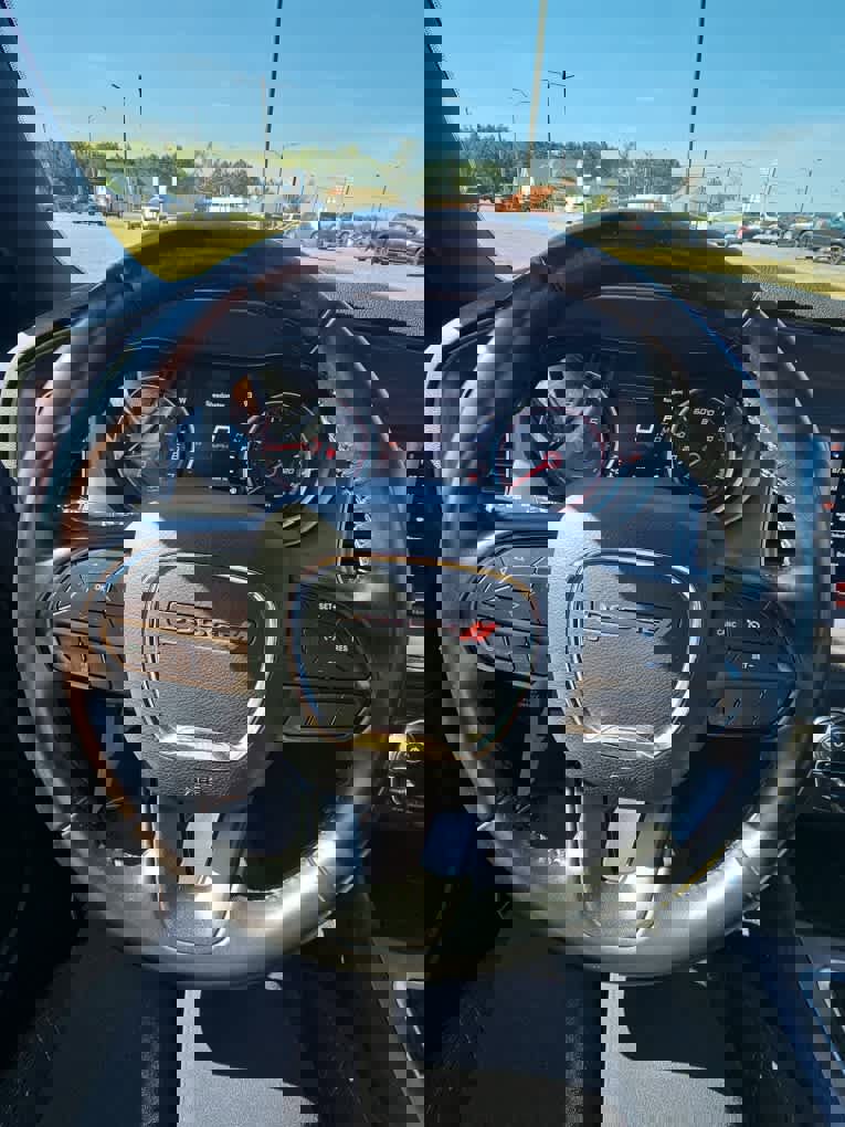 Used 2023 Dodge Charger SXT image 14