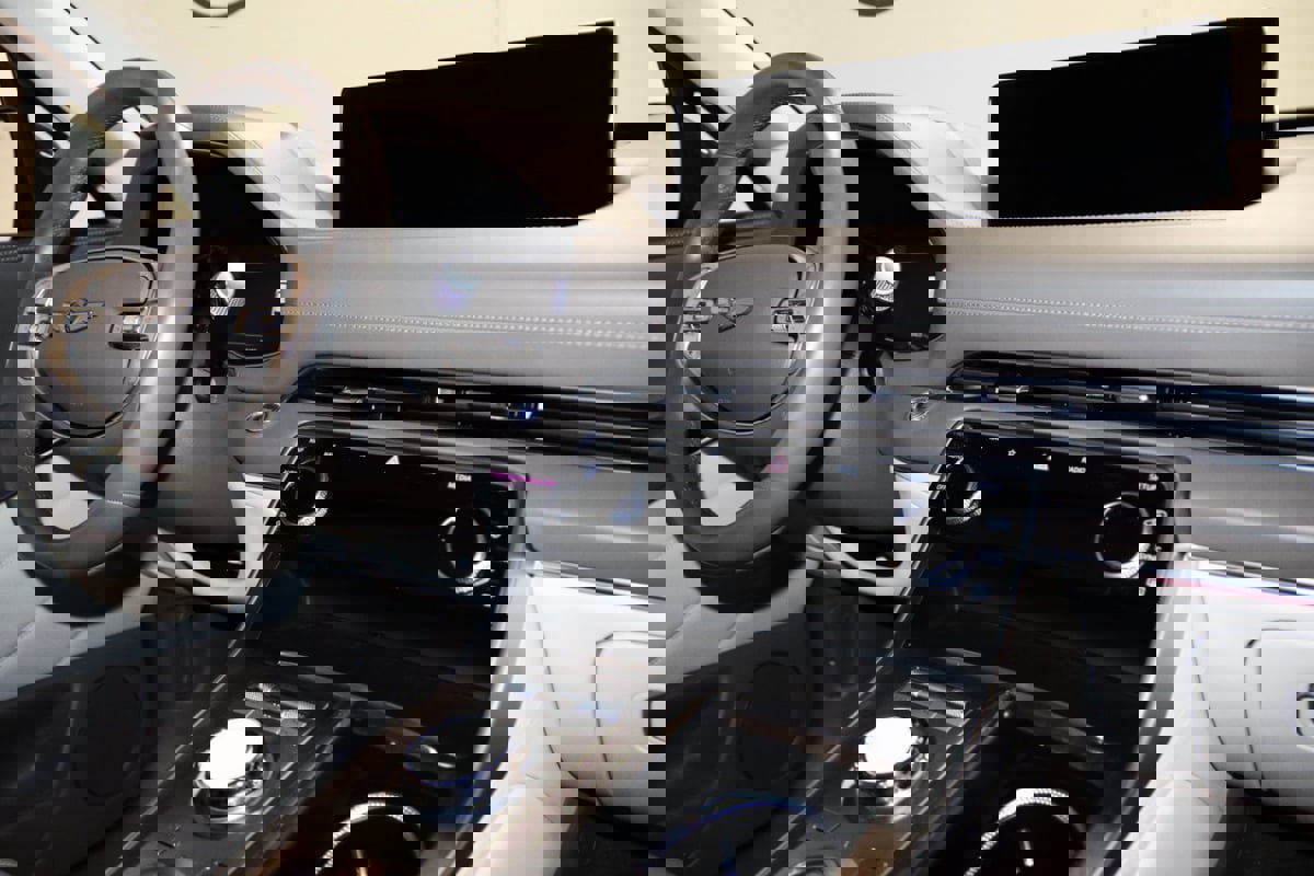 Used 2024 Genesis GV80 3.5T image 67