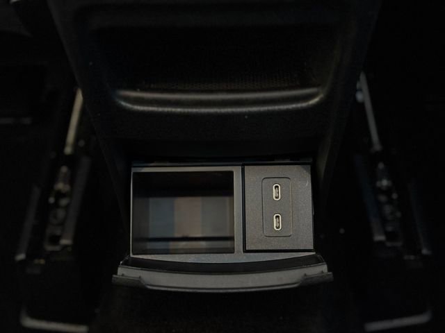 Used 2024 Mercedes-Benz GLB 250 4MATIC image 68