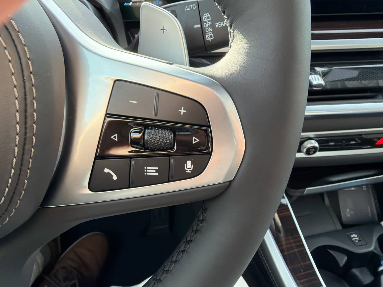 New 2026 BMW X5 xDrive40i w/ M Sport Package image 35